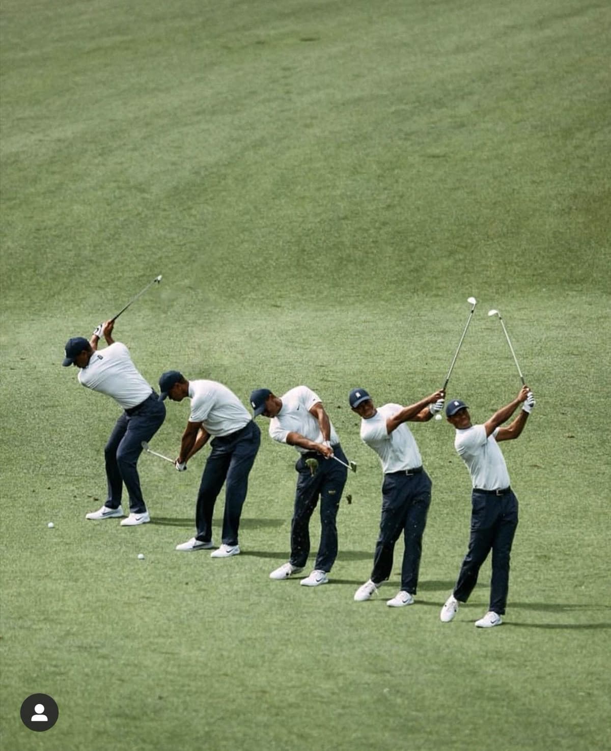 Golfeur concentré en routine de putting sur le green, préparation mentale golf